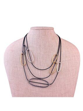 Three-Strap Leather Necklace Oval Pendants Gold/Silver Tone